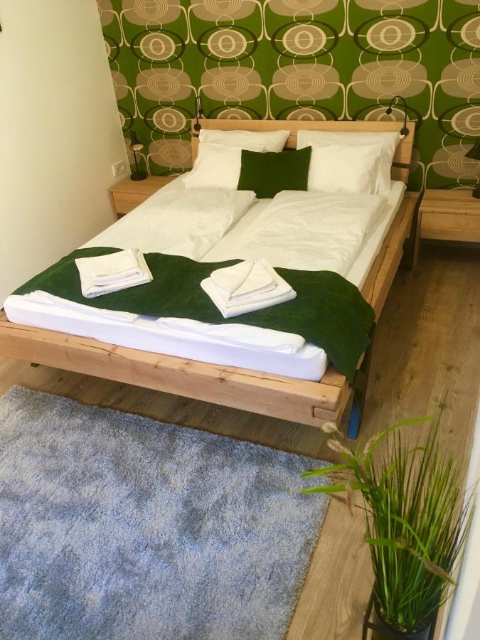 Boroka Apartman Belvaros Веспрем Екстер'єр фото